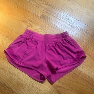 Lululemon Hotty Hot Short